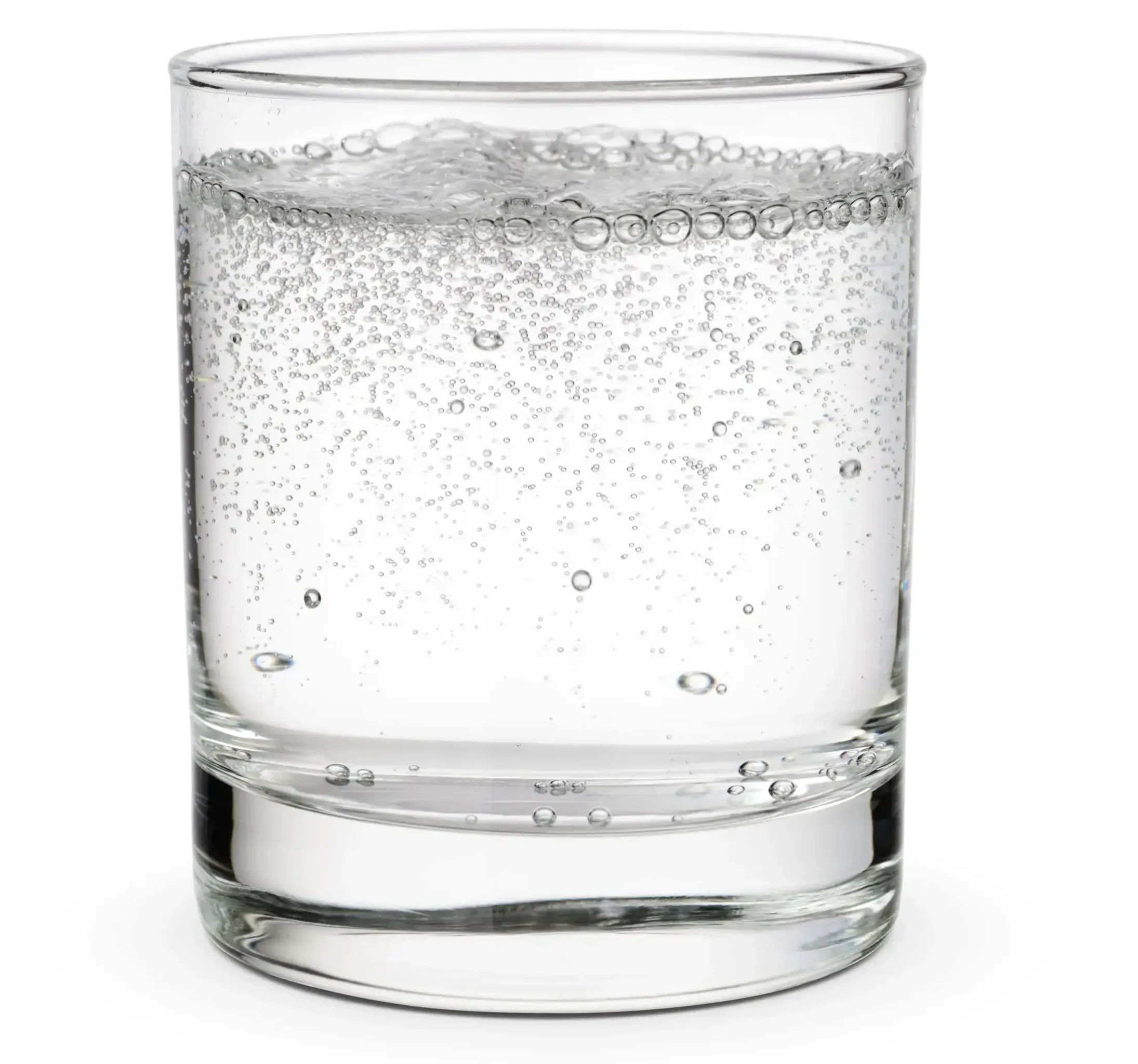 Glas mit Aqua Alpina | Culligan Austria Sodawasser