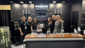 Culligan Teammitglieder bei Purezza-Messestand